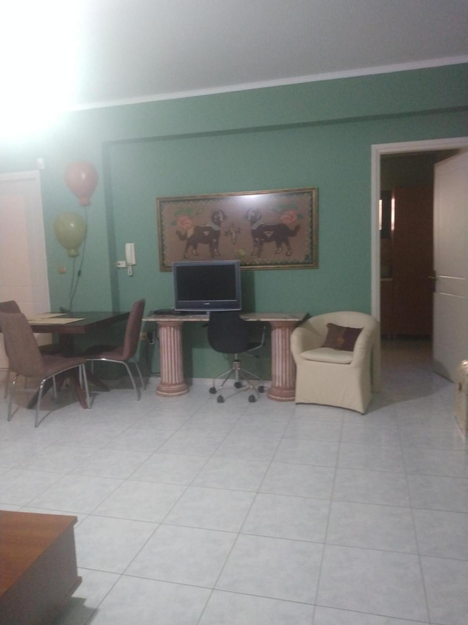 My Sunny Low Home 파트라 외부 사진